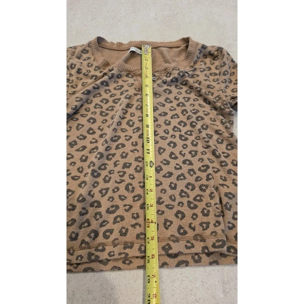 Abercrombie & Fitch Leopard Animal‎ Print Henley Knit Sweater Preppy Casual Boho